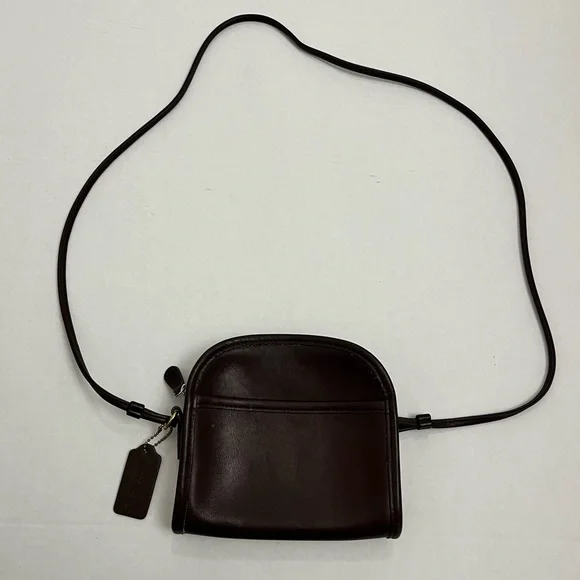 Vintage COACH Abbie Brown Leather Crossbody Bag - Picture 2 of 9